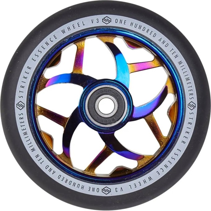 Striker Essence V3 Black Pro Scooter Wheel (110mm|Blue Chrome)