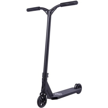 Striker Lux Pro Scooter (Black)