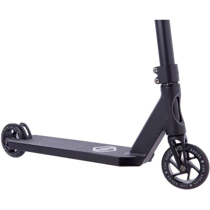 Striker Lux Pro Scooter (Black)