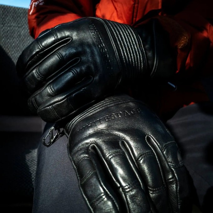 Whitespace Leather Riding Gloves (S-M|Black)