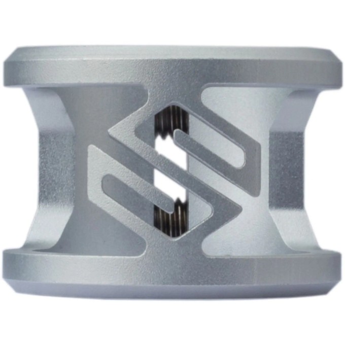 Striker Aether Double roller bilincs – könnyű és erős